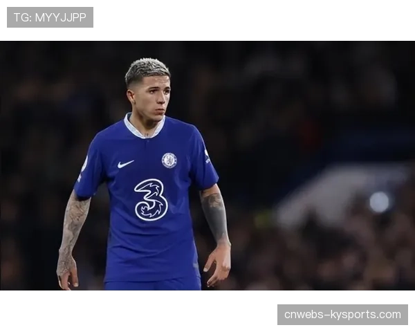 切尔西官方宣布中场核心恩佐·费尔南德斯赛季报销，球队攻防转换枢纽受损
